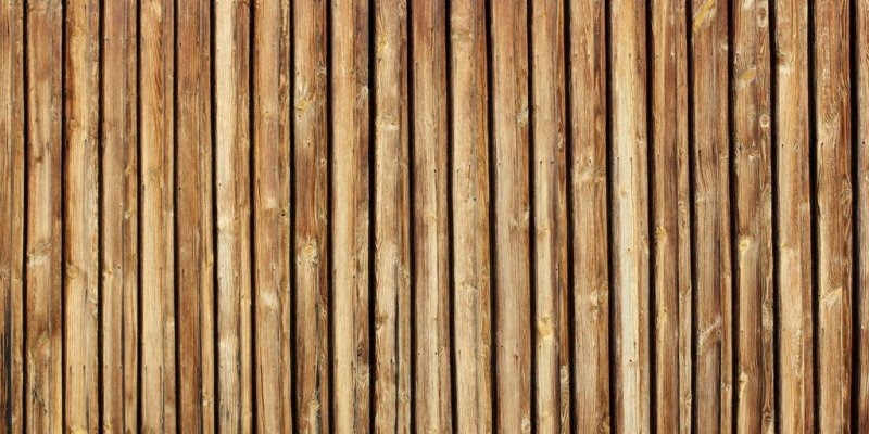 Деревянная стена