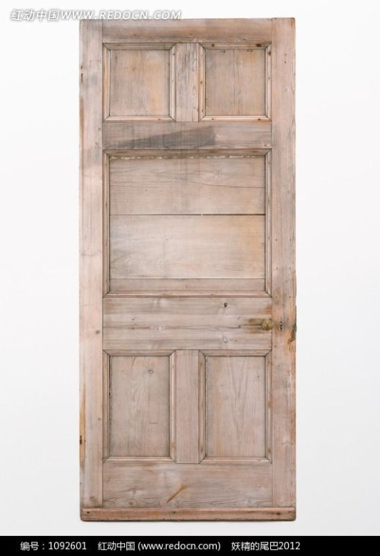 Деревянная дверь