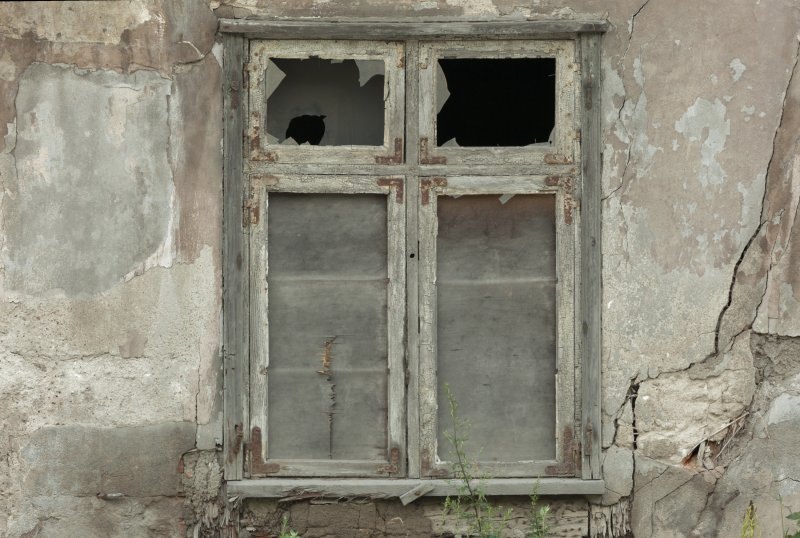 Заколоченные окна