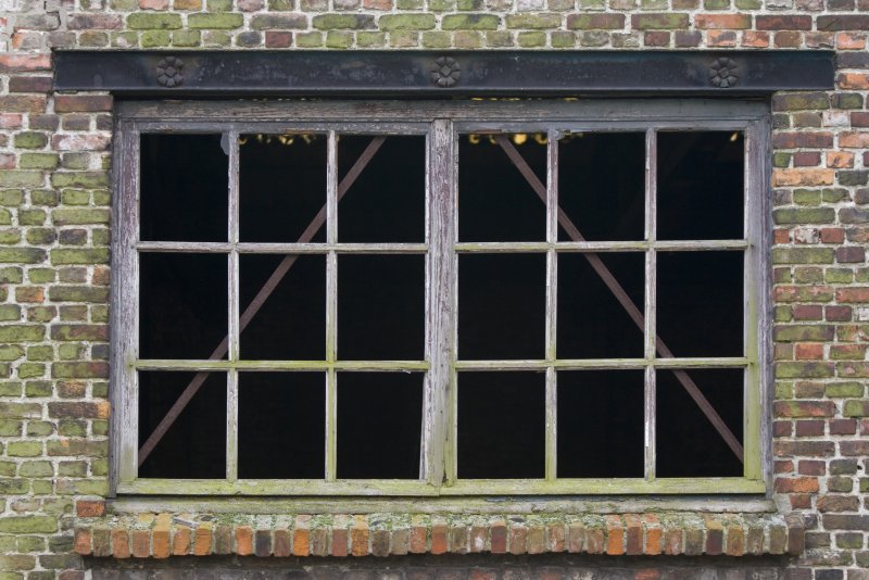 Заколоченные окна