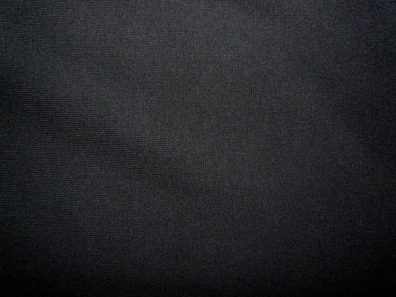 Черная ткань