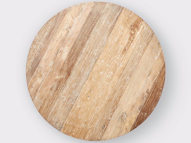 Круглый деревянный стол