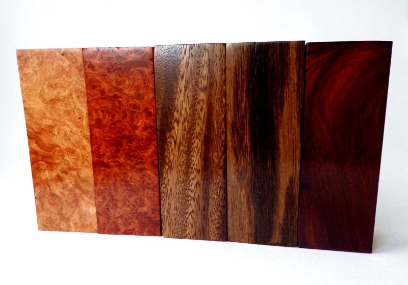 Древесина красное дерево красный Падук