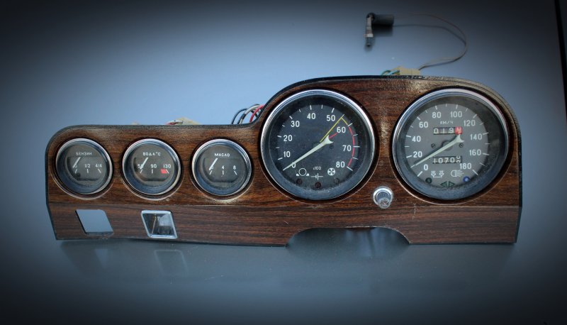 Приборка ВАЗ 2106