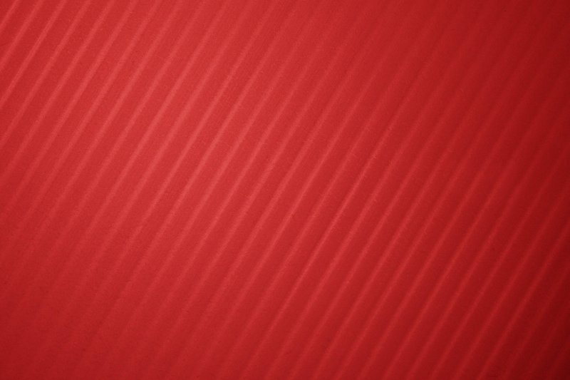 Красный фон полосы