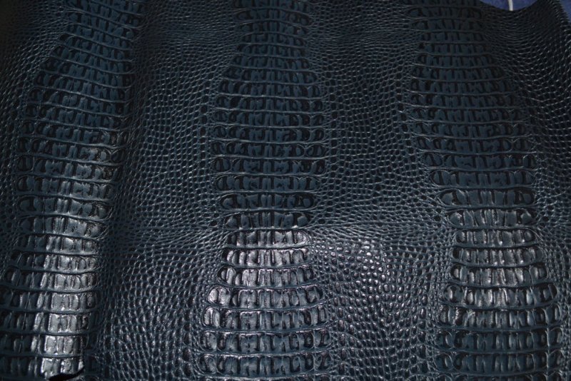 Кожа крокодила седло Triumph