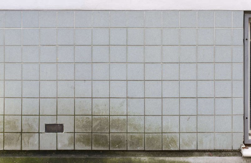 Старая плитка