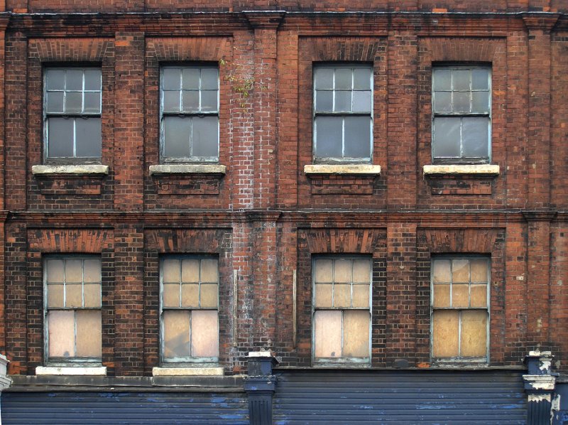 Фасады старых зданий