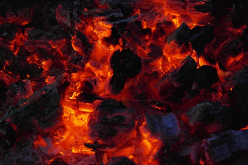 Тлеющий уголь